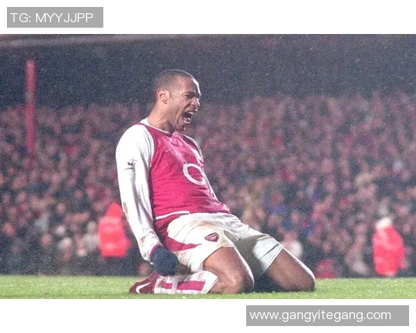 英超足球明星队的荣耀与传奇之路探索与回顾